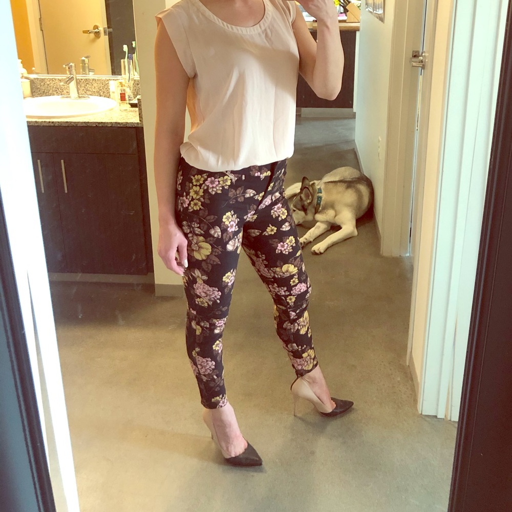 Elizabeth and James Floral Print Moto pants